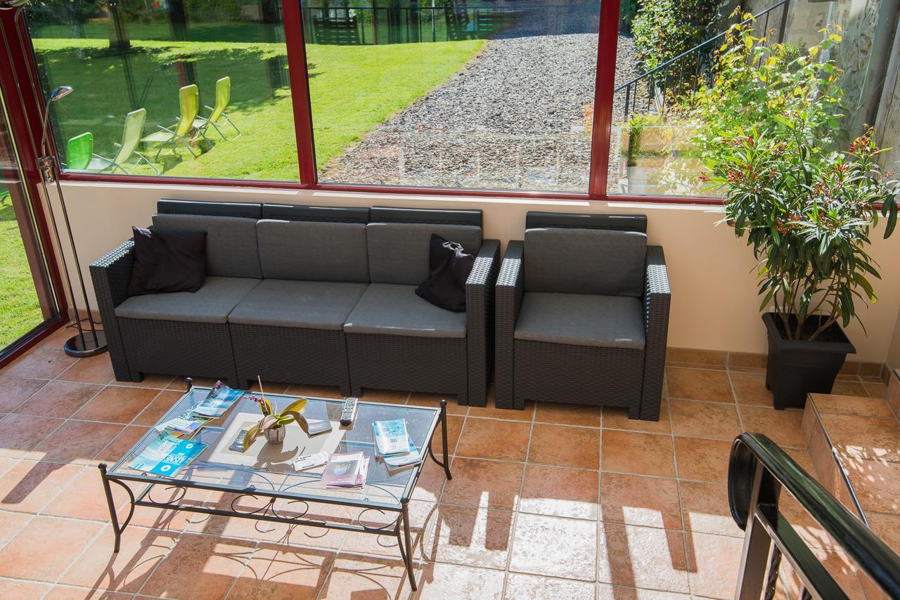 Au Jardin Fleuri Villa Vauxaillon Bagian luar foto